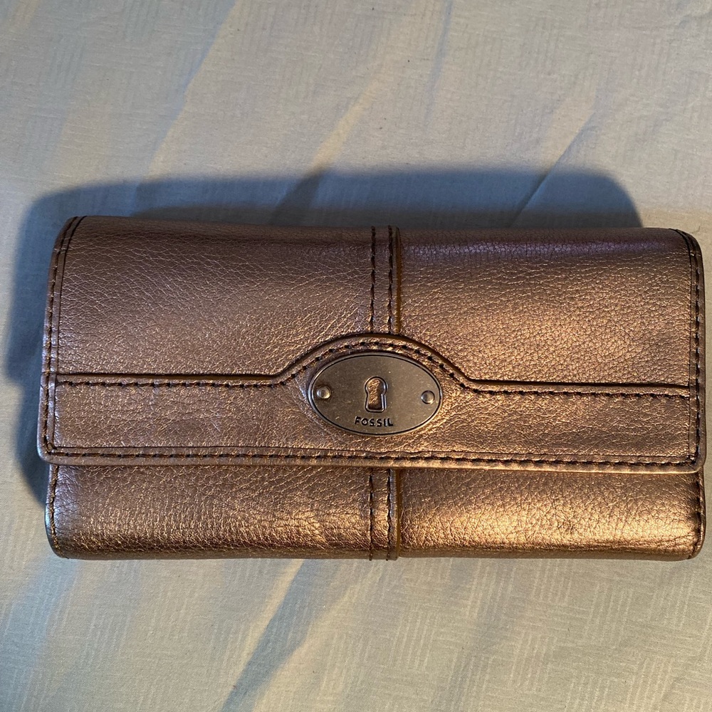 Fossil Clutch Wallet - image 1